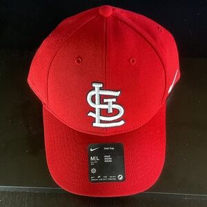 Nike St. Louis Cardinals Adjustable Strap Hat